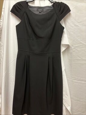 Tahari ASL Black Cap-Sleeve Midi Sheath Dress